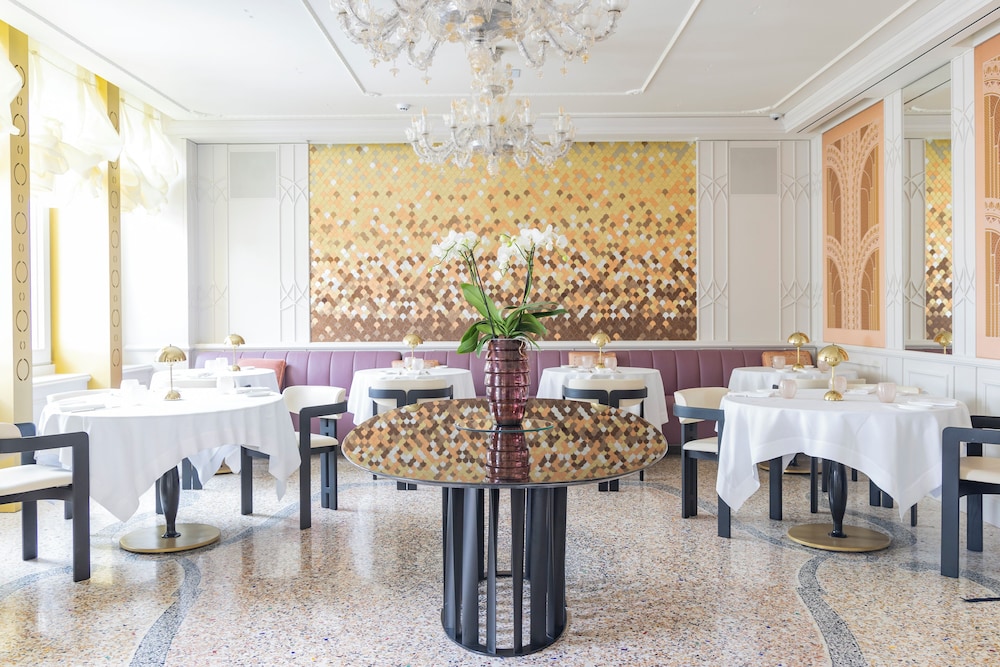 Londra Palace Venezia — Restaurant & bars in Venice, Veneto