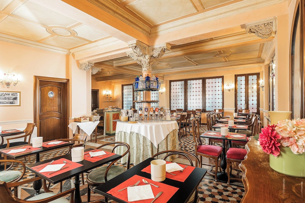Hotel Marconi — Restaurant & bars in Venice, Veneto
