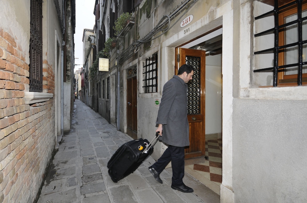 Il Mercante Di Venezia Hotel — Hotel building in Venice, Veneto