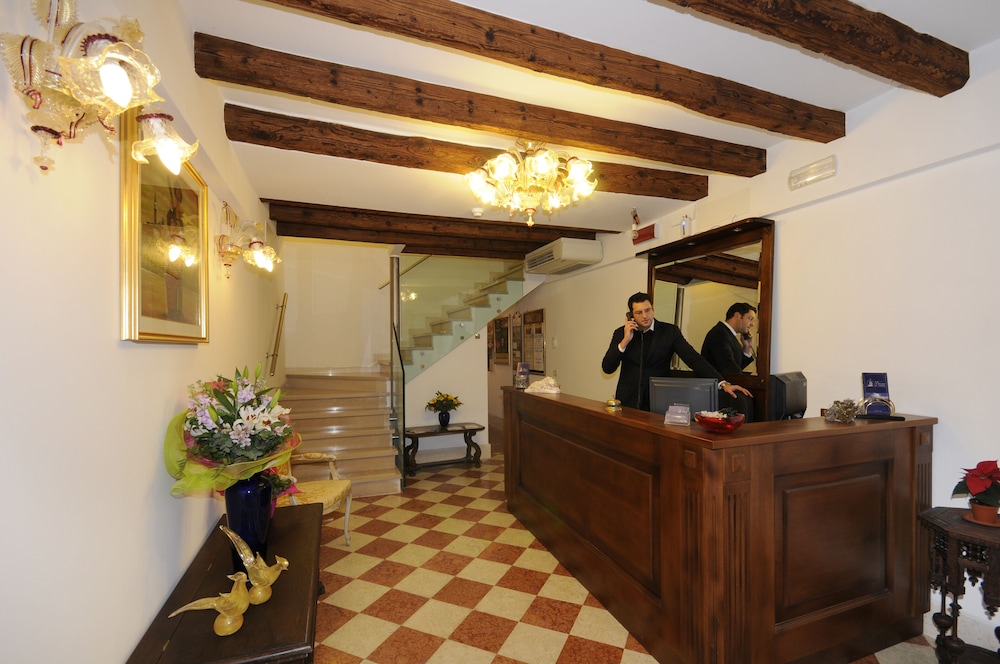 Il Mercante Di Venezia Hotel — Hotel building in Venice, Veneto