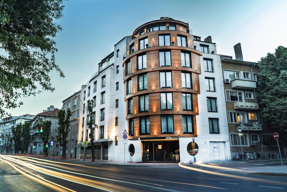 Hotel mOdus — Hotel building in Varna, Varna Region