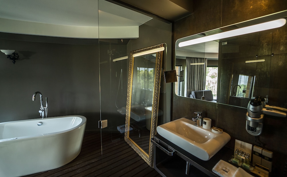 Hotel mOdus — Hotel rooms in Varna, Varna Region