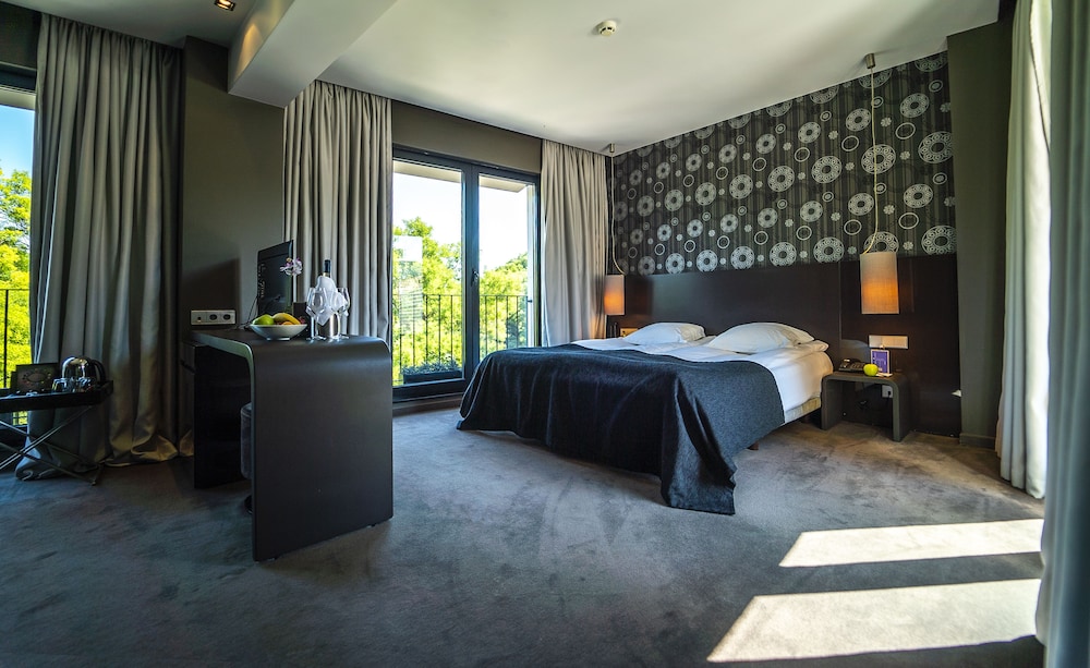 Hotel mOdus — Hotel rooms in Varna, Varna Region