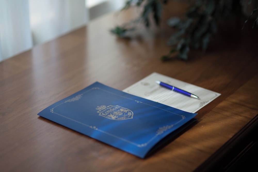 Grand Hotel London — Hotel rooms in Varna, Varna Region