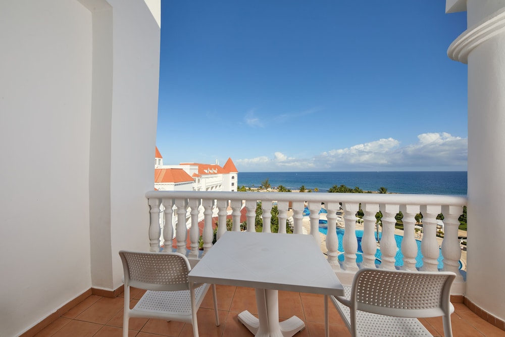 Bahia Principe Explore Jamaica - Hyatt Inclusive Collection - All Inclusive - Totally Refurbished in 2026 — Hotel rooms in Runaway Bay