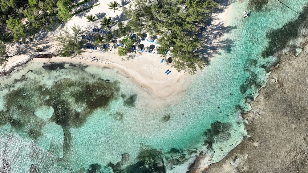 Bahia Principe Explore Jamaica - Hyatt Inclusive Collection - All Inclusive - Totally Refurbished in 2026 — Beach in Runaway Bay