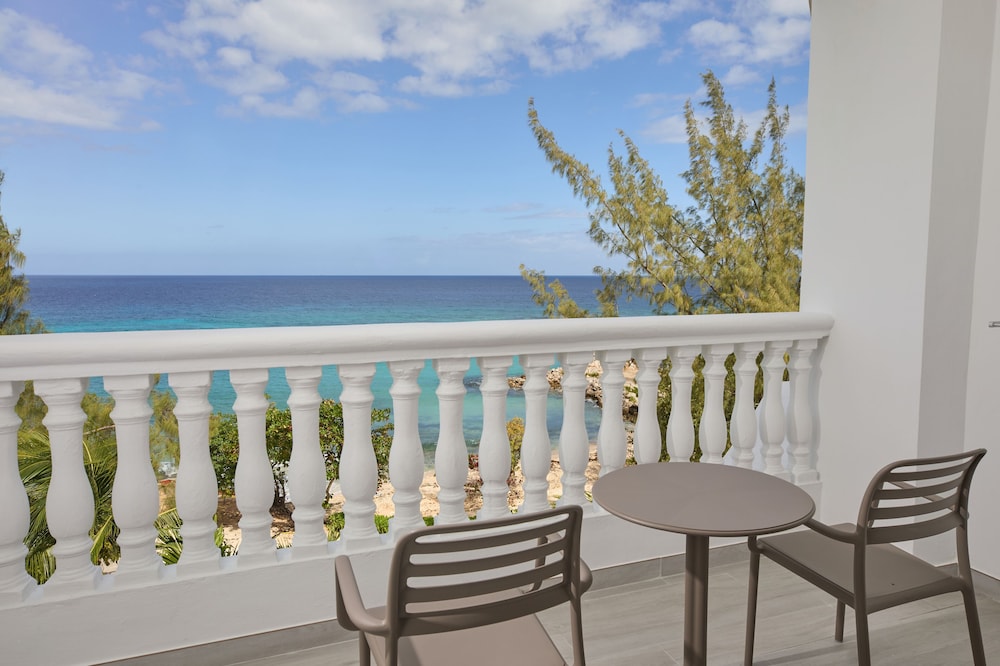 Bahia Principe Explore Jamaica - Hyatt Inclusive Collection - All Inclusive - Totally Refurbished in 2026 — Hotel rooms in Runaway Bay