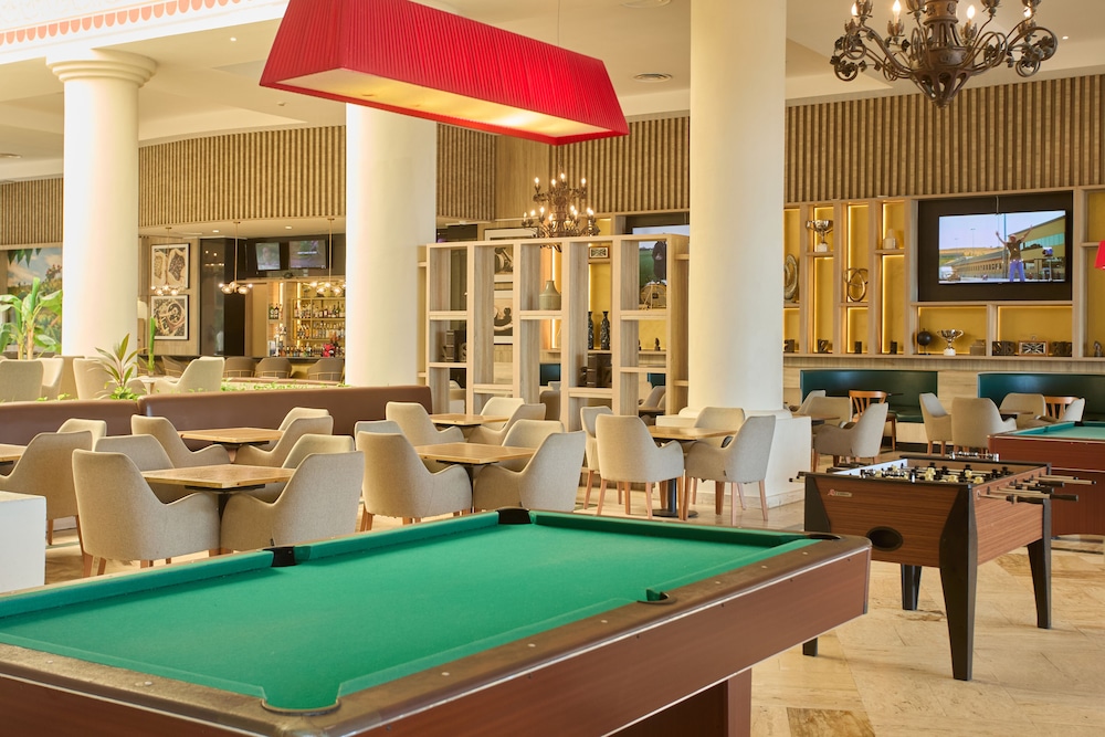 Bahia Principe Explore Jamaica - Hyatt Inclusive Collection - All Inclusive - Totally Refurbished in 2026 — Restaurant & bars in Runaway Bay