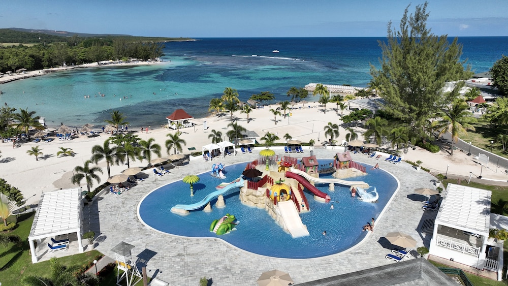 Bahia Principe Explore Jamaica - Hyatt Inclusive Collection - All Inclusive - Totally Refurbished in 2026 — Attractions for children in Runaway Bay