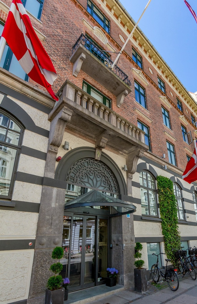 Best Western Plus Hotel Hebron — Hotel building in Copenhagen, Hovedstaden