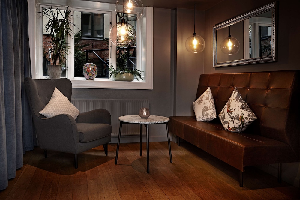 Best Western Plus Hotel Hebron — Restaurant & bars in Copenhagen, Hovedstaden