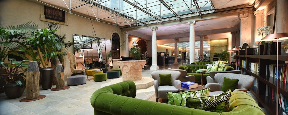 Hotel Monaco & Grand Canal — Hotel building in Venice, Veneto