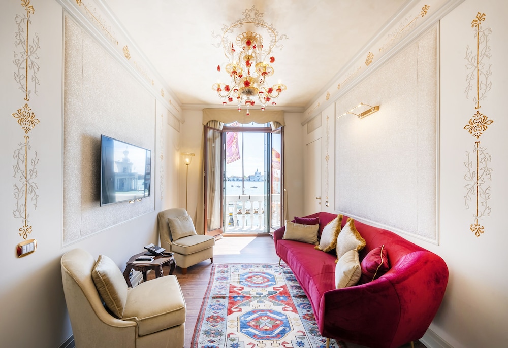 Hotel Monaco & Grand Canal — Hotel rooms in Venice, Veneto