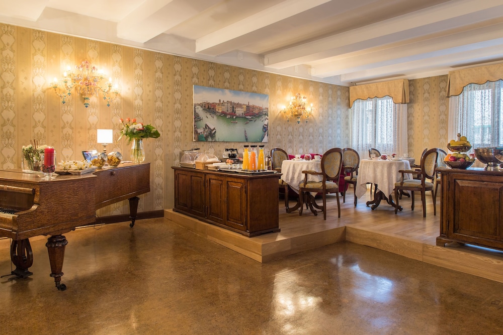 Palazzo Bembo - Exclusive Accommodation — Restaurant & bars in Venice, Veneto