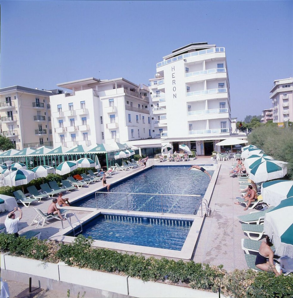 Hotel Heron — Swimming pool in Jesolo, Veneto