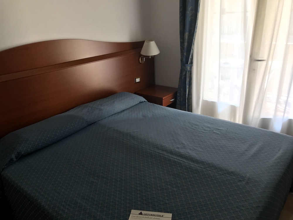 Hotel Heron — Hotel rooms in Jesolo, Veneto
