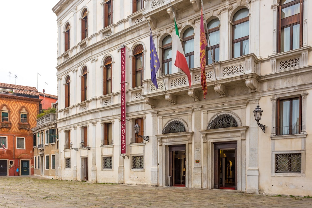 Ruzzini Palace Hotel — Main photo in Venice, Veneto