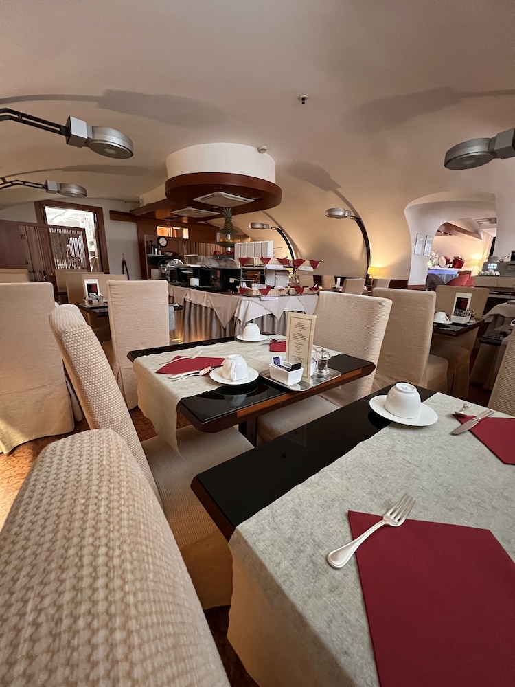 Ruzzini Palace Hotel — Restaurant & bars in Venice, Veneto