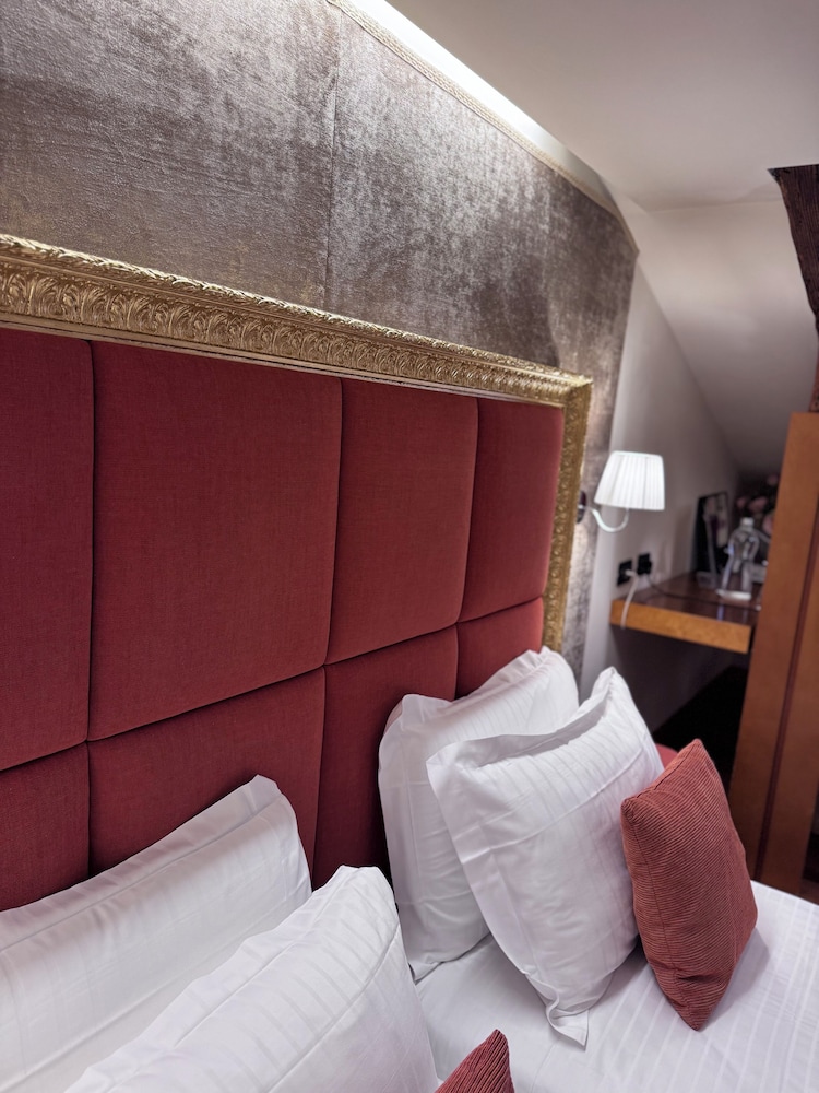 Ruzzini Palace Hotel — Hotel rooms in Venice, Veneto