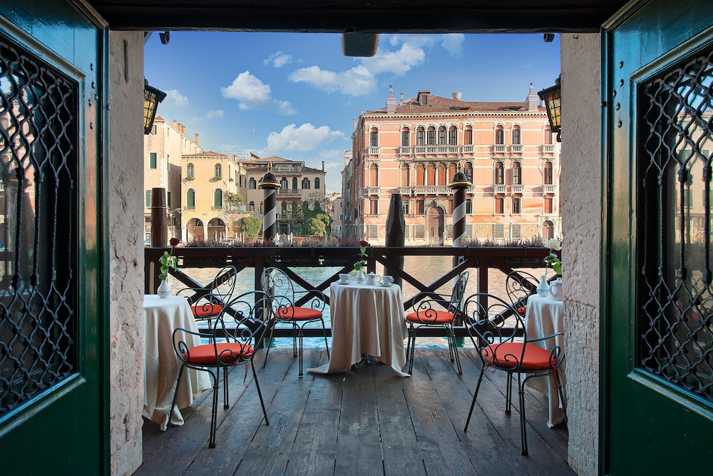 Hotel San Cassiano Ca'Favretto — Main photo in Venice, Veneto