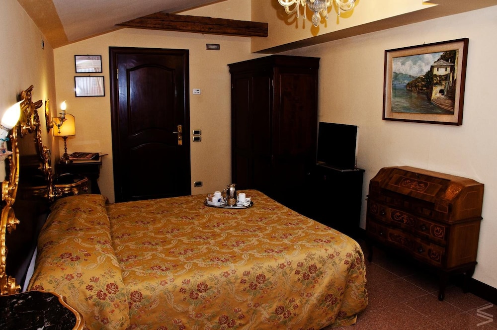 Hotel San Cassiano Ca'Favretto — Hotel rooms in Venice, Veneto
