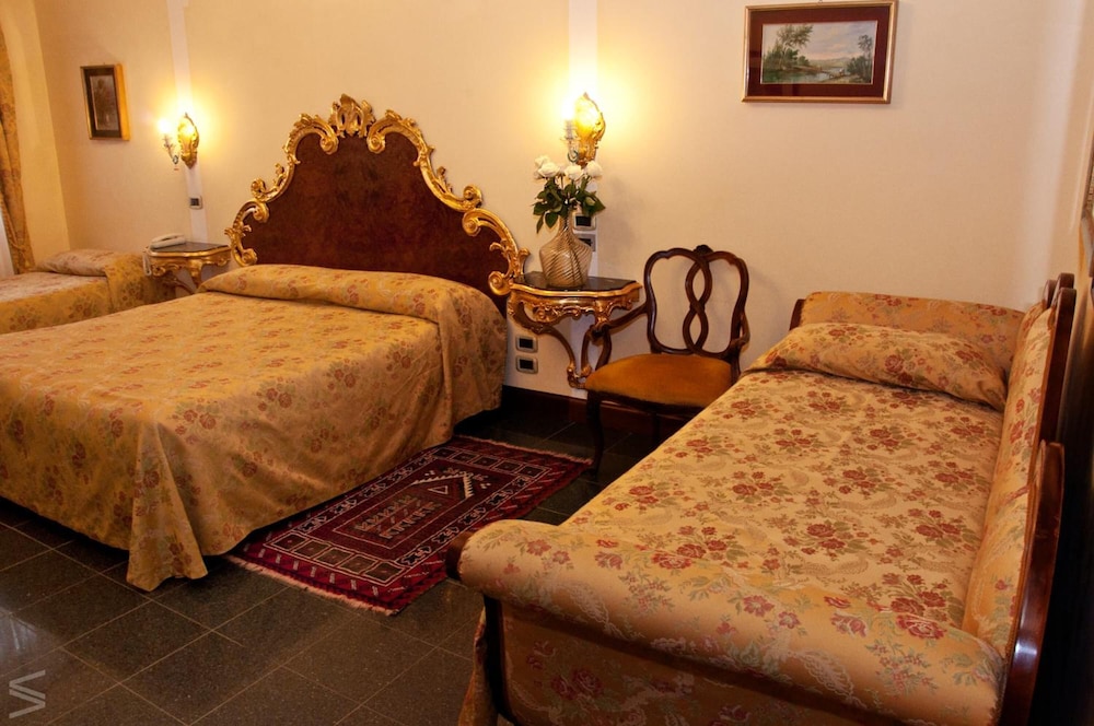 Hotel San Cassiano Ca'Favretto — Hotel rooms in Venice, Veneto