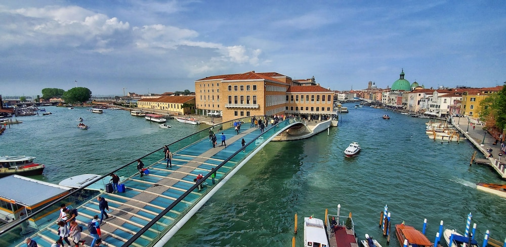 Santa Chiara Hotel