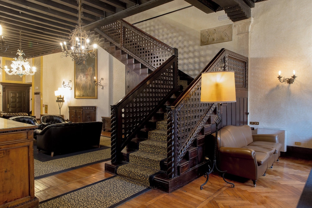 Hotel Saturnia & International — Hotel building in Venice, Veneto
