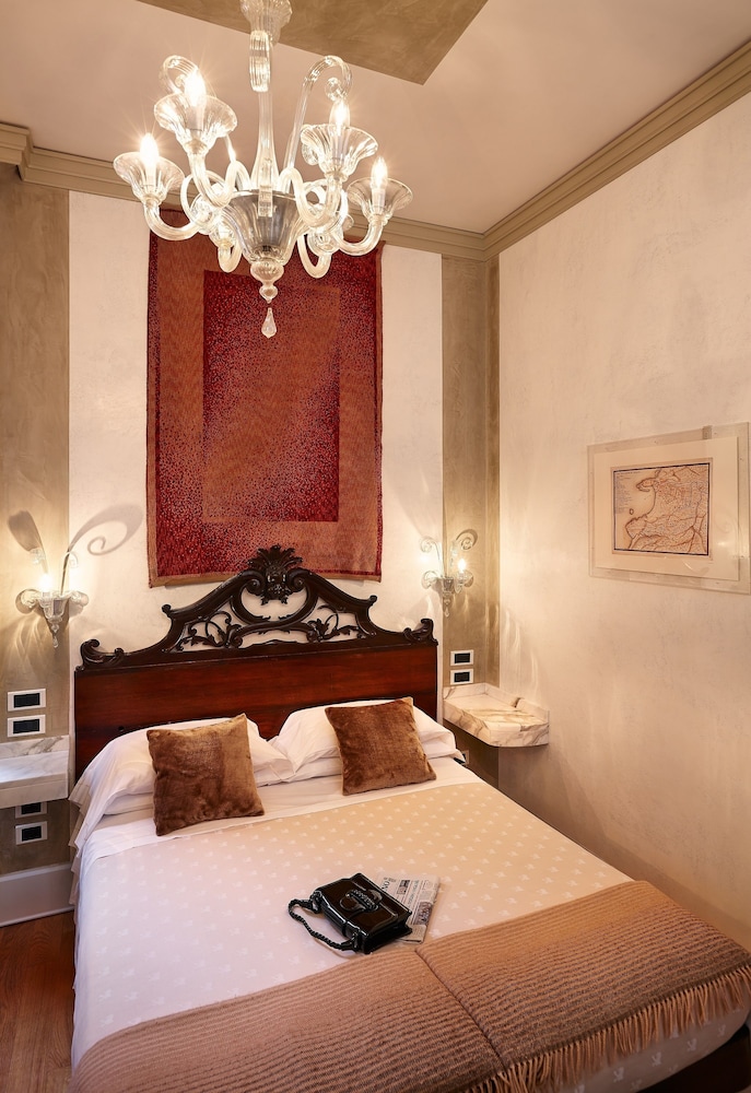 Hotel Saturnia & International — Hotel rooms in Venice, Veneto