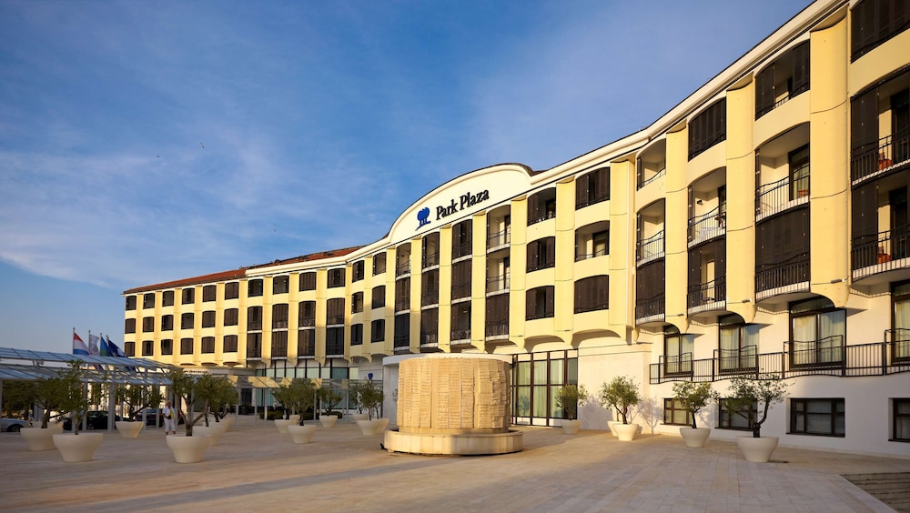 Park Plaza Histria Pula — Hotel building in Pula, Istria