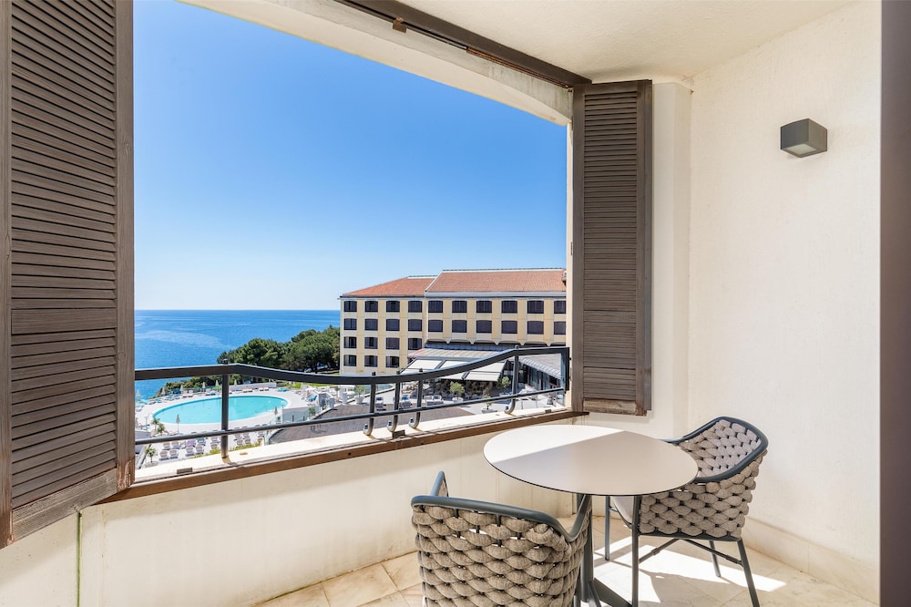 Park Plaza Histria Pula — Hotel building in Pula, Istria