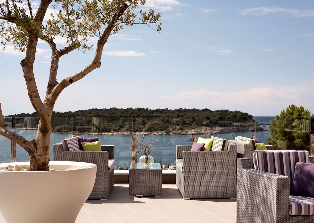 Park Plaza Histria Pula — Restaurant & bars in Pula, Istria