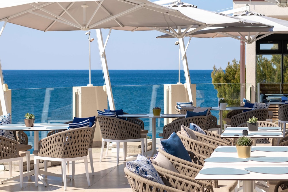 Park Plaza Histria Pula — Restaurant & bars in Pula, Istria