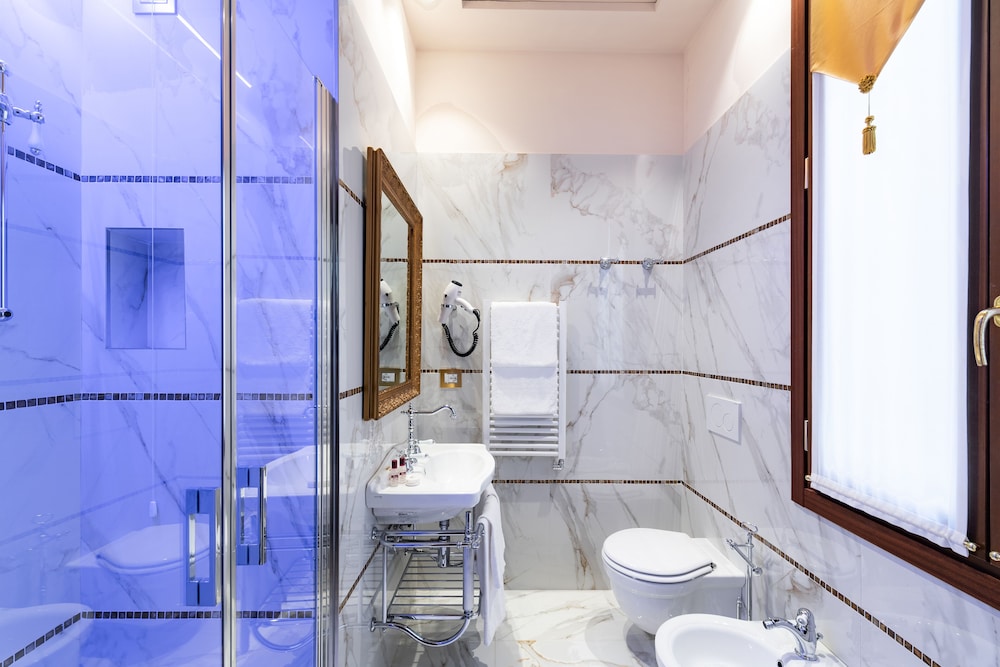 Hotel Scandinavia - Relais — Hotel rooms in Venice, Veneto