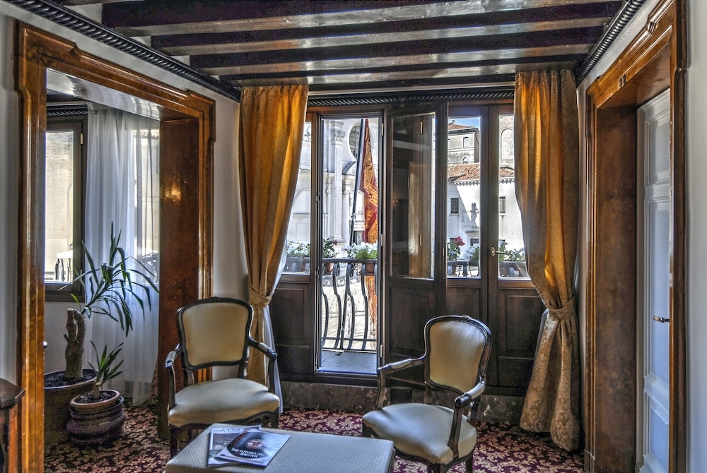 Hotel Scandinavia - Relais — Hotel rooms in Venice, Veneto