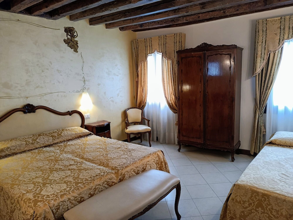 Hotel Scandinavia - Relais — Hotel rooms in Venice, Veneto