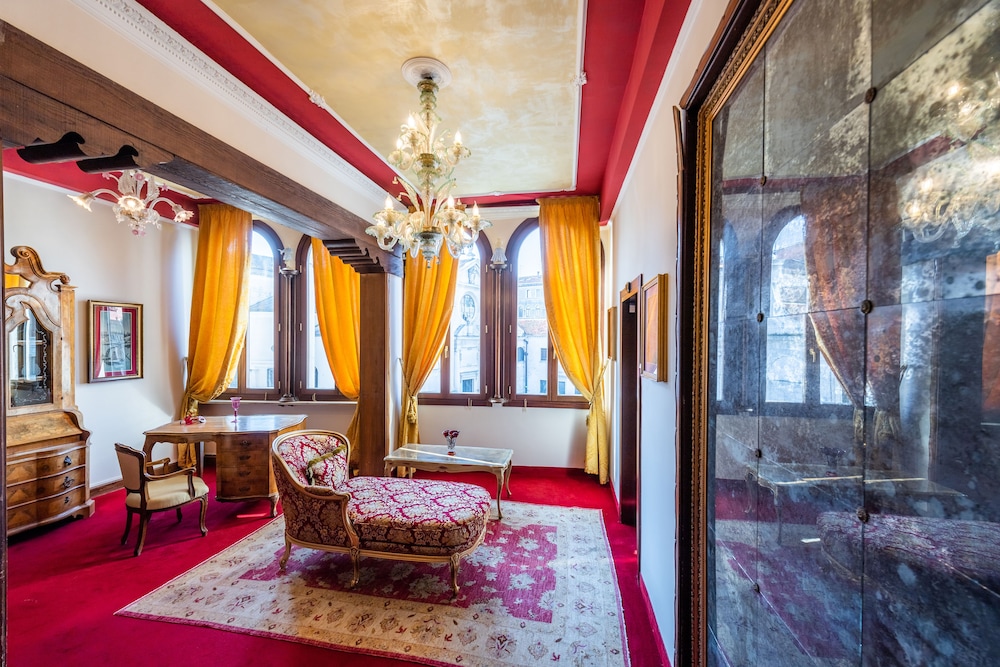 Hotel Scandinavia - Relais — Hotel rooms in Venice, Veneto