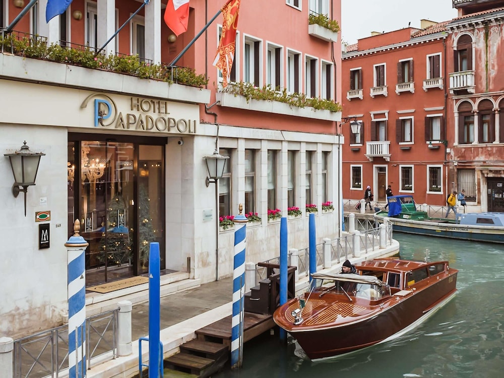 Papadopoli Hotel Venezia - MGallery Collection — Hotel building in Venice, Veneto