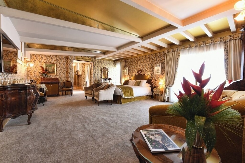 Papadopoli Hotel Venezia - MGallery Collection — Hotel rooms in Venice, Veneto