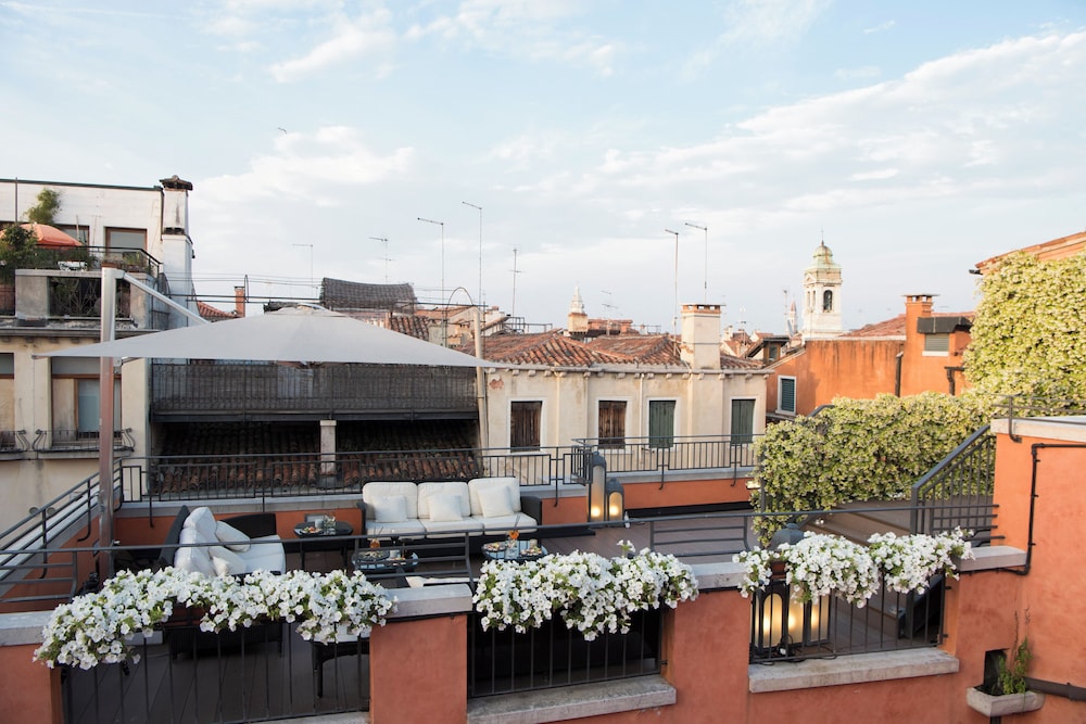 Splendid Venice – Starhotels Collezione — Hotel building in Venice, Veneto