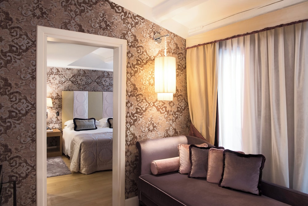 Splendid Venice – Starhotels Collezione — Hotel rooms in Venice, Veneto