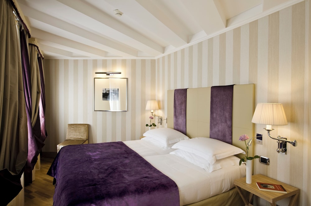 Splendid Venice – Starhotels Collezione — Hotel rooms in Venice, Veneto