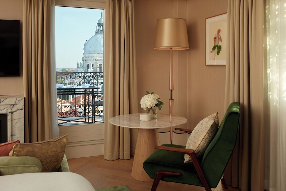 The St. Regis Venice — Hotel rooms in Venice, Veneto