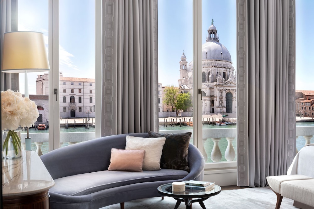 The St. Regis Venice — Hotel rooms in Venice, Veneto