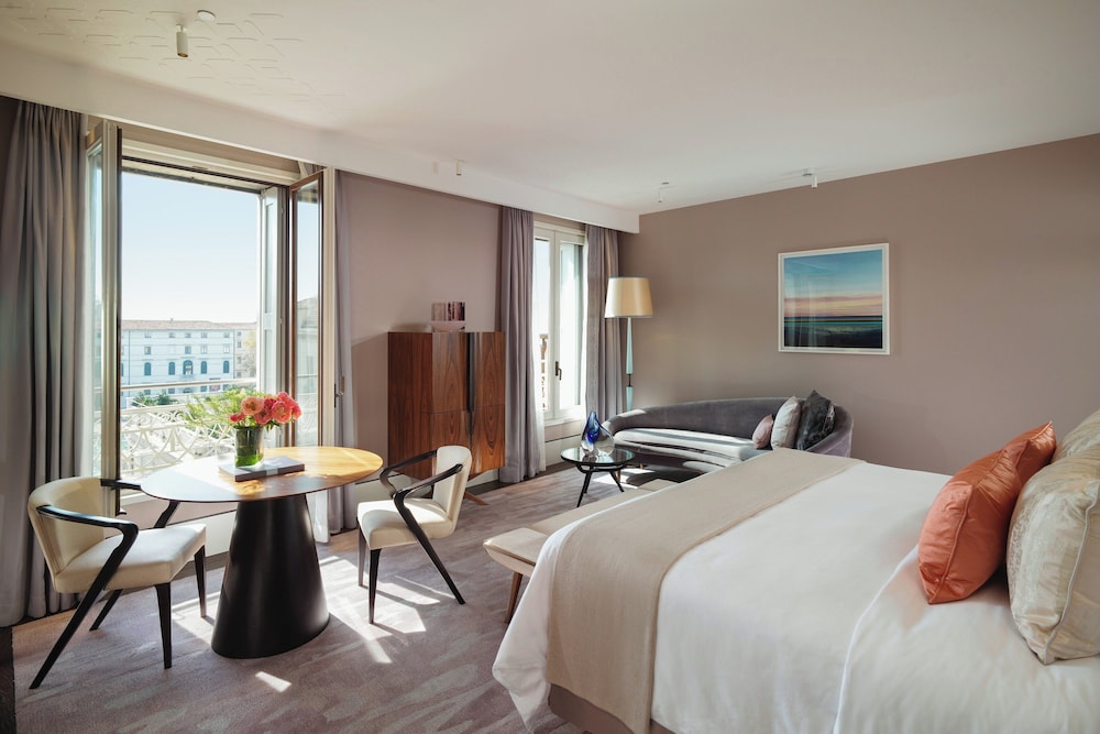 The St. Regis Venice — Hotel rooms in Venice, Veneto
