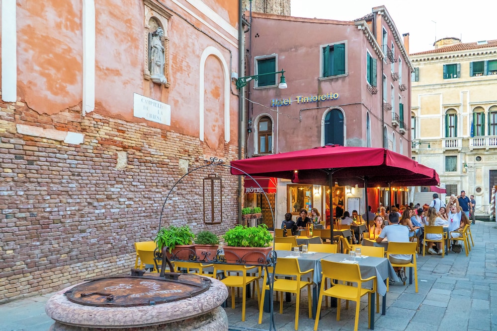 Hotel Tintoretto — Restaurant & bars in Venice, Veneto