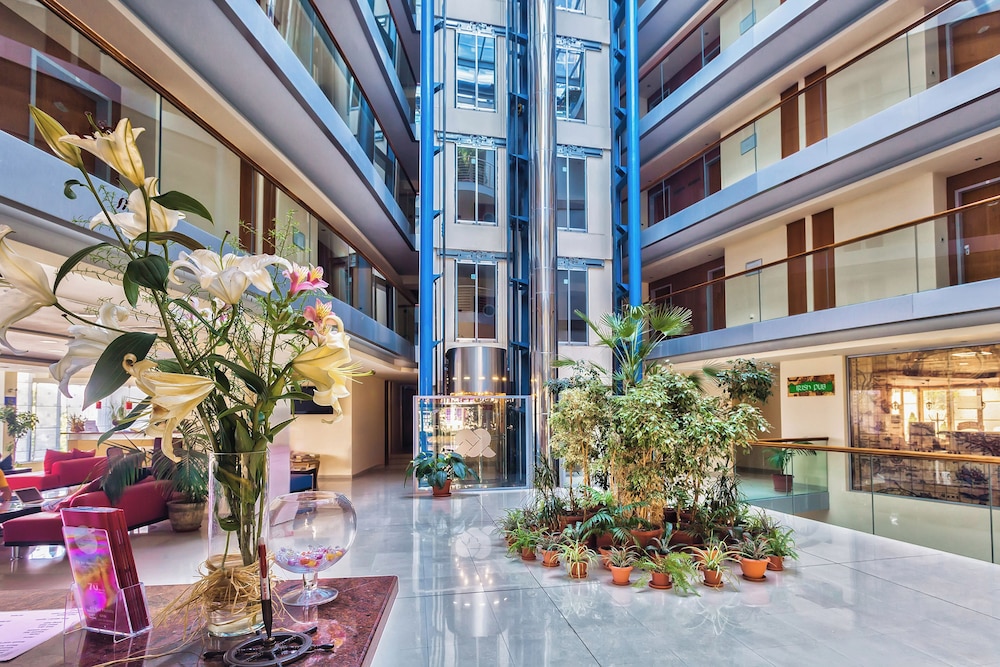 Hotel Marina Palace, Affiliated by Meliá — Hotel building in Nessebar, Burgas Region