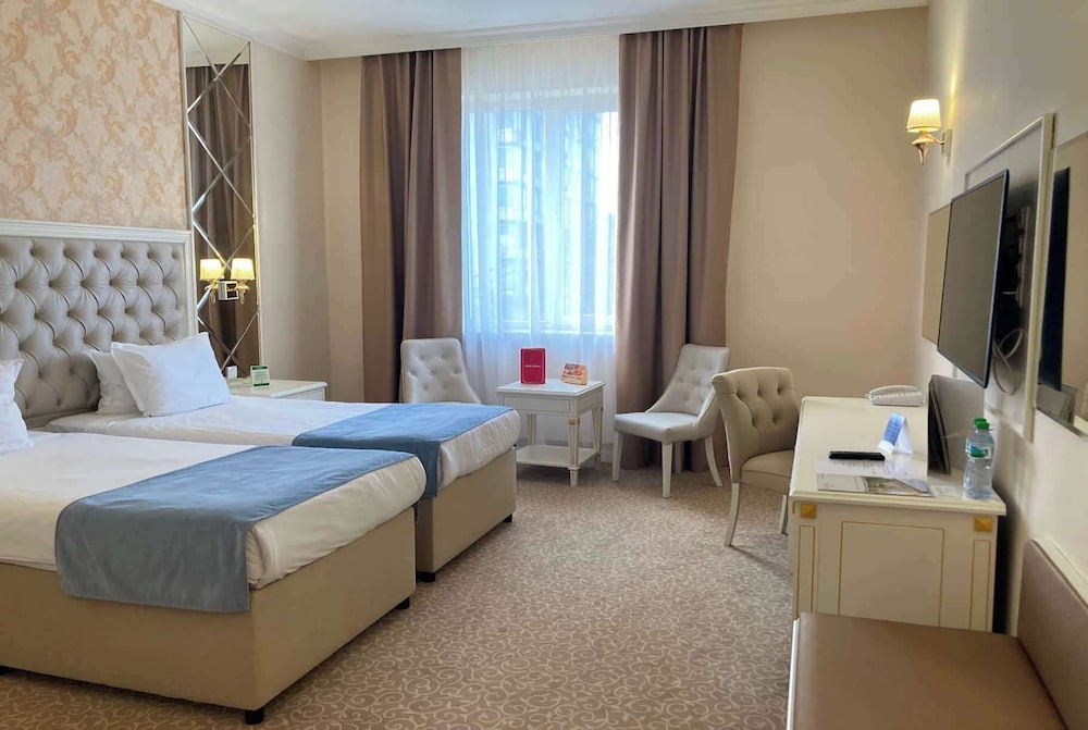 Ramada by Wyndham Plovdiv Trimontium — Hotel rooms in Plovdiv, Plovdiv