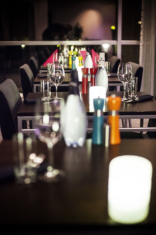 Scandic Sluseholmen — Restaurant & bars in Copenhagen, Hovedstaden