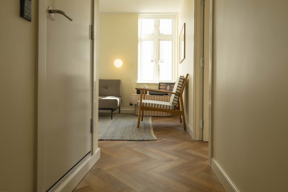 Hotel Mayfair — Hotel rooms in Copenhagen, Hovedstaden